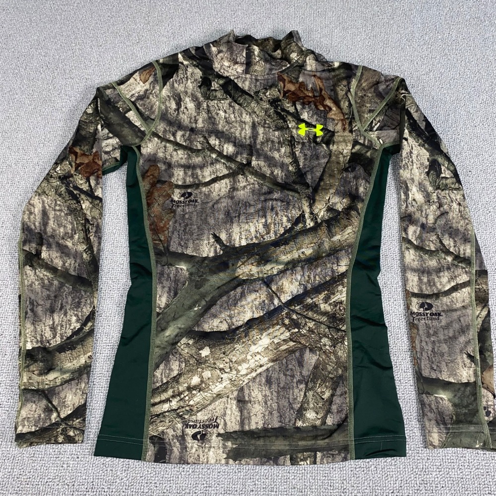 Under Armour ColdGear Top Womens Small Camo Mossy Oak Long Sleeve Hunting Shirt